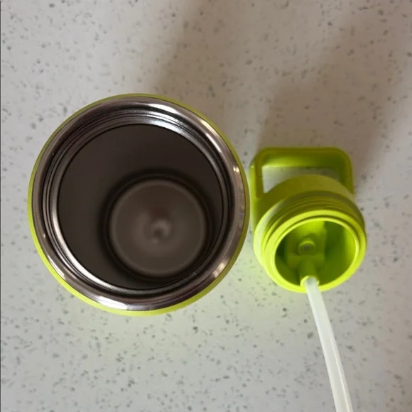 YETI 26oz Rambler Bottle - Picture 9 of 11